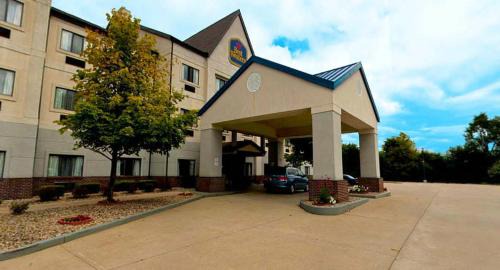 Simonton Lake Hotel | Best Western Elkhart Inn & Suites
