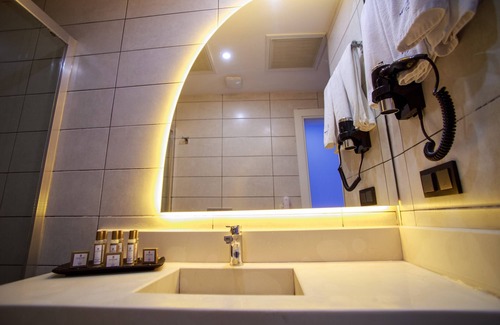 Konak Bed & Breakfast | Best Western Izmir Hotel