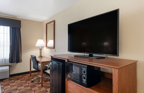 Laramie Hotel | Best Western Laramie Inn & Suites