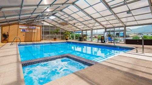 Fillmore Hotel | Best Western Paradise Inn & Resort