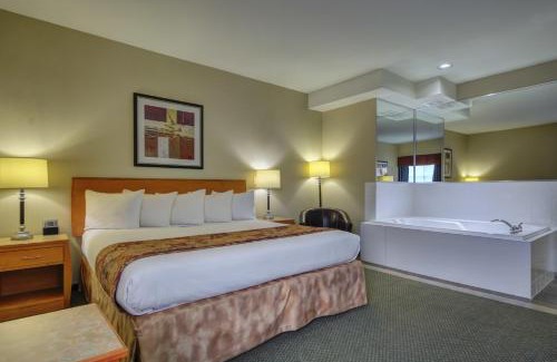 South Surrey Hotel | Best Western Peace Arch Inn
