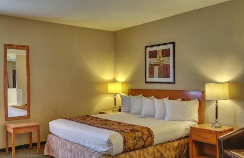 South Surrey Hotel | Best Western Peace Arch Inn