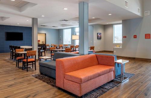 Palm Springs Hotel | Best Western Plus Coachella Valley Inn & Suites