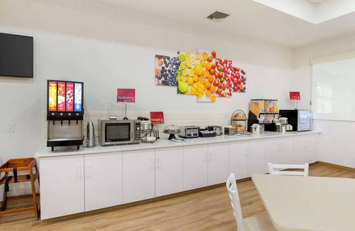 Zion Crossroads Hotel | Best Western Plus Crossroads Inn & Suites