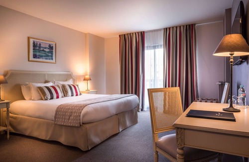 Trouville-sur-Mer Hotel | Best Western Plus Hostellerie du Vallon