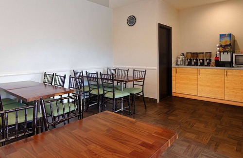 Eagle Rock Hotel | Best Western Plus Glendale