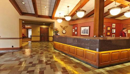 Downtown Minneapolis Hotel | Best Western Plus The Normandy Inn & Suites