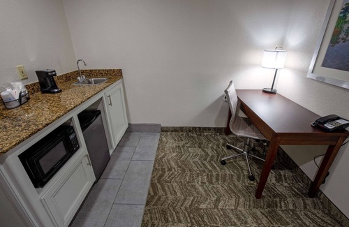 Lafayette Hotel | Best Western Plus Vermilion River Inn & Suites