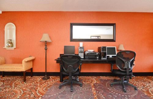Livermore Hotel | Best Western Plus Vineyard Inn