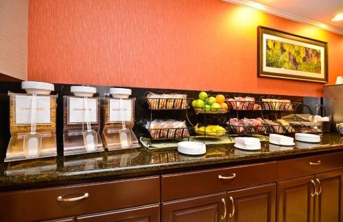 Livermore Hotel | Best Western Plus Vineyard Inn