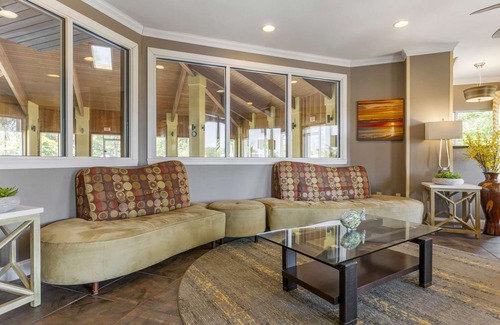 Silver Lake Hotel | Best Western Plus Wilmington/Carolina Beach