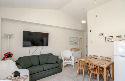Bethany Beach Hotel | Bethany Beach Inn - 202 Bethany Beach Inn