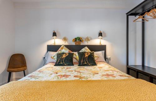 Old Town Apartment | Bettatur Apartaments Via Imperi Romà