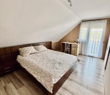 Balatonkeresztur House | Betti