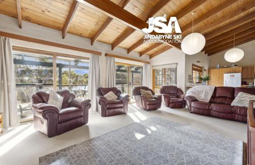Kalkite House | Beulah by the Lake
