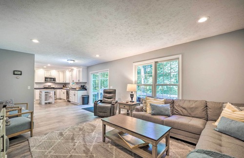Beulah Cottage | Beulah Family Home ~ 2 Mi to Dtwn + Beach!
