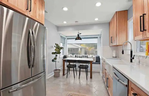 Forestview House | Beverly House