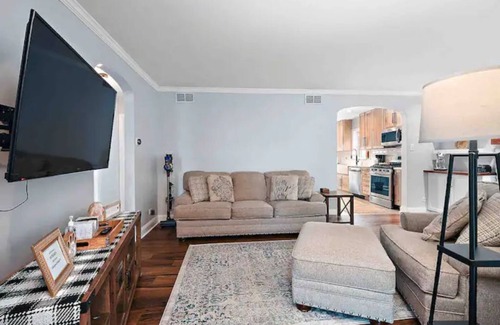 Forestview House | Beverly House