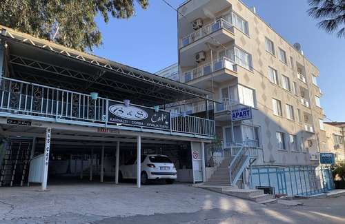 Ayvalik Apartment | Beyaz Saray Apart Otel