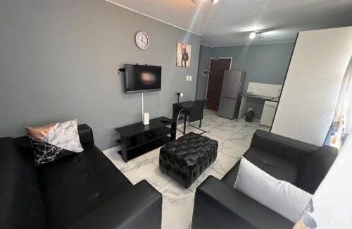Arcadia Apartment | Beyond Comfort Apartment