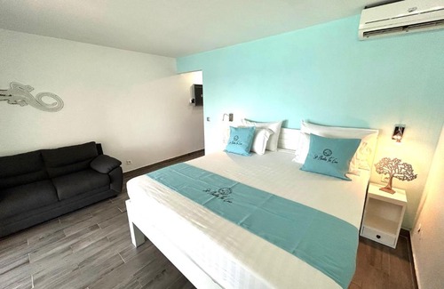 Grand Case Apartment | Beyond Seas Studio