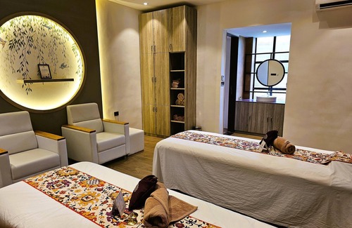 Jambughoda Resort | Bhanu The Fern Forest Resort & Spa