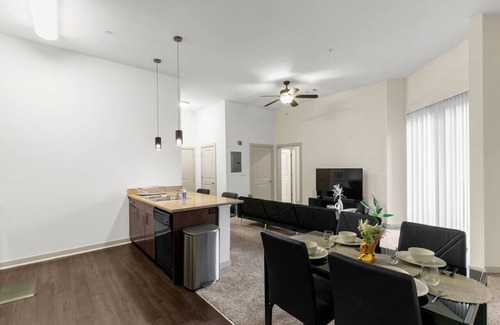 Five Points South Apartment | ~BHM Haven Awaits: Fully Equipped 1BR|1BA W/Pool~
