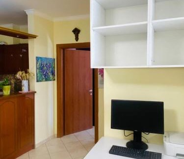 Lezhe Apartment | Biancas House