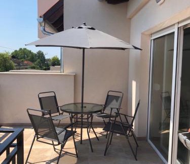 Balatonlelle Apartment | BIBI Terasz Apartman