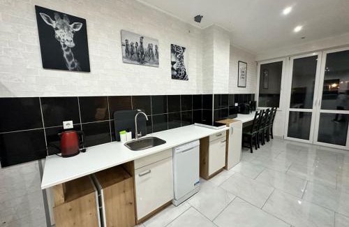 Krefeld Apartment | Big Apartment in Krefeld