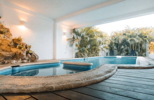 Luis Donaldo Colosio House | Big Beautiful House One Street Away from the 5 AVE