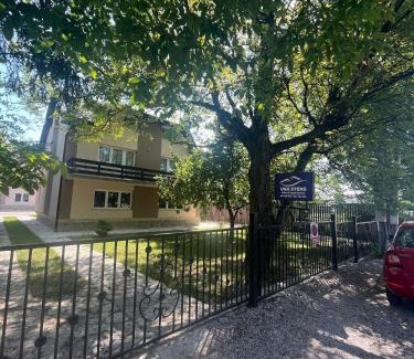 Mali Radic Villa | Big City House