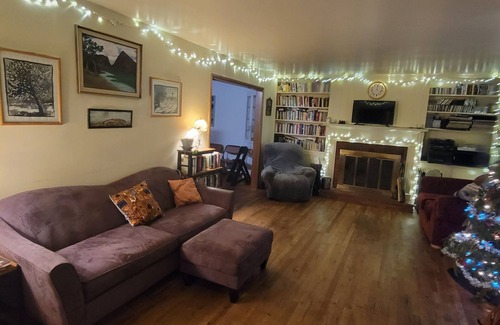 Laramie House | Big, Comfy Home near Parks and UW East Campus