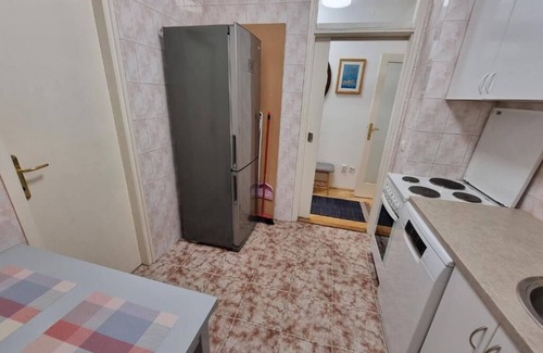 Stari Grad Apartment | Big Downtown 2 Bedroom Apartment across National Theater