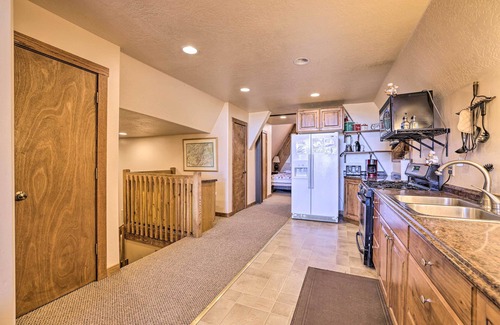 Long Valley Junction Cottage | Big Family Fun! Mtn Cabin Between Bryce & Zion