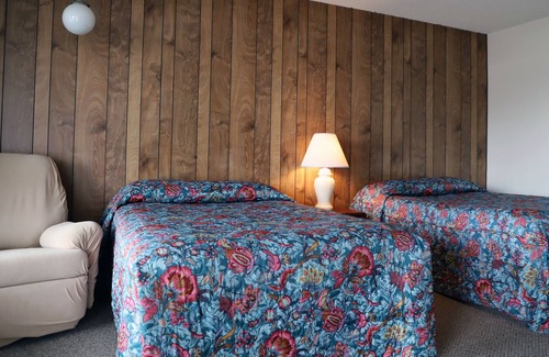 Roundup Hotel | Big Sky Motel