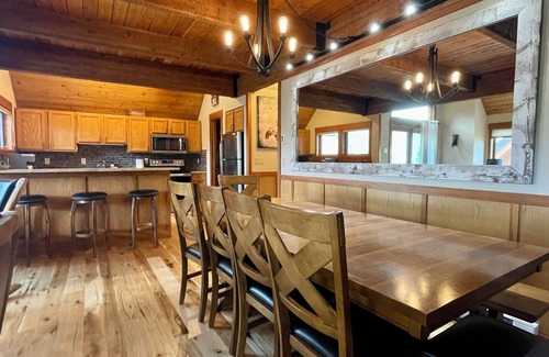 Big Sky House | Big Sky Mountain Village-Ski-In/Ski-Out Chalet-walk to restaurants/bars/shopping