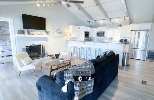 Mayhew House | Big Water View +Fire Pit +Dock +Boat Rental