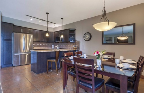 East Kootenay Apartment | Bighorn Meadows Resort