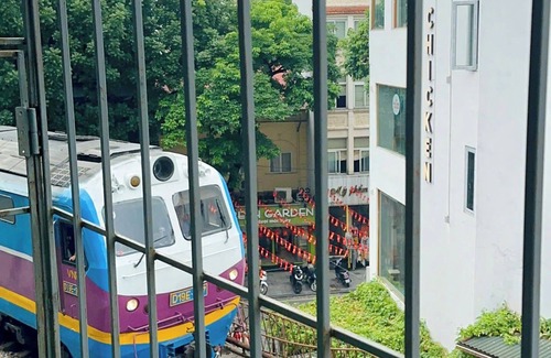 Old Quarter Apartment | BIGPROMO! Railway View Studio at Hanoi O.Q - FREE Airport Pickup frm 5 nights