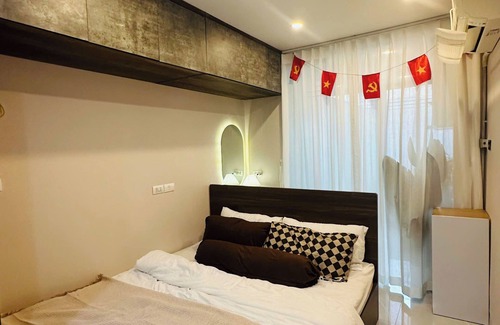 Old Quarter Apartment | BIGPROMO! Railway View Studio at Hanoi O.Q - FREE Airport Pickup frm 5 nights