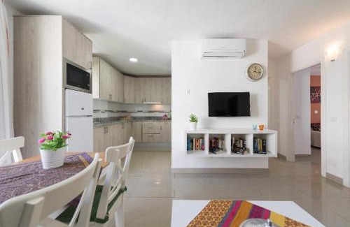 Lomo Quiebre Apartment | Billy's Puerto de Mogán Apartments by LIVVO