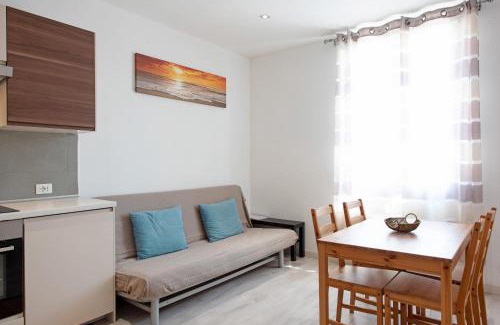 Varazze Apartment | Bilocale Mezzano in centro