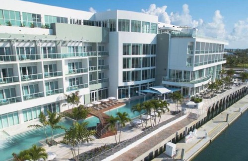 Alice Town Boat Rental | Bimini Bay Resort BOAT SLIP -up to 60 FT
