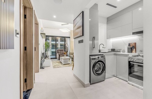 Jadaf Apartment | Binghatti 1-Bedroom Dream Stay