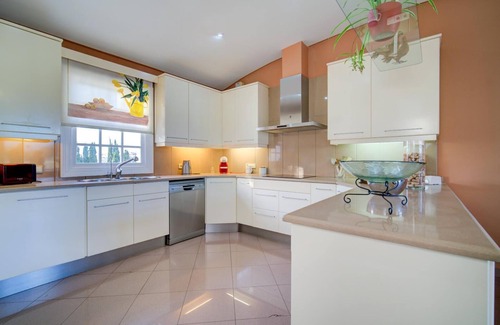 Alayor Apartment | Binife Spacious villa surrounded by nature, with pool and privacy