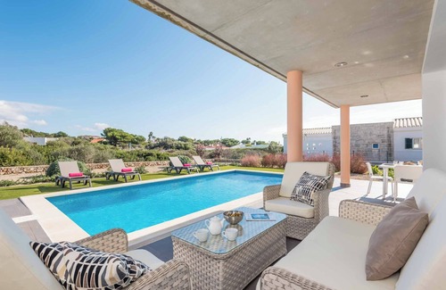 Binidali Villa | Binirubi - Four Bedroom Villa, Sleeps 7