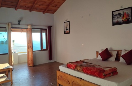 Almora Hotel | Binsar View Homestay