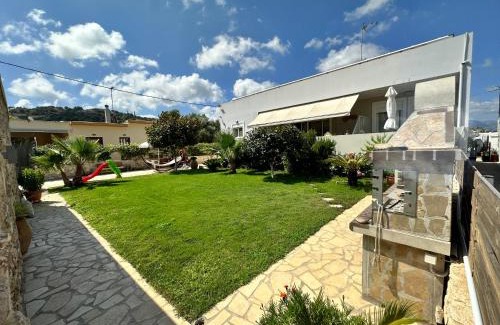 Monopari House | BIO Garden New House