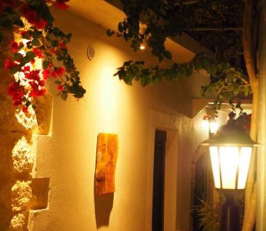Monopari House | BIO Garden Stonehouse